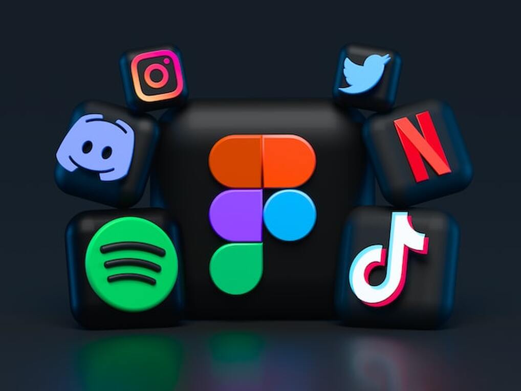 Icons of various social networks whose editing is among the popular work-from-home jobs for moms and dads